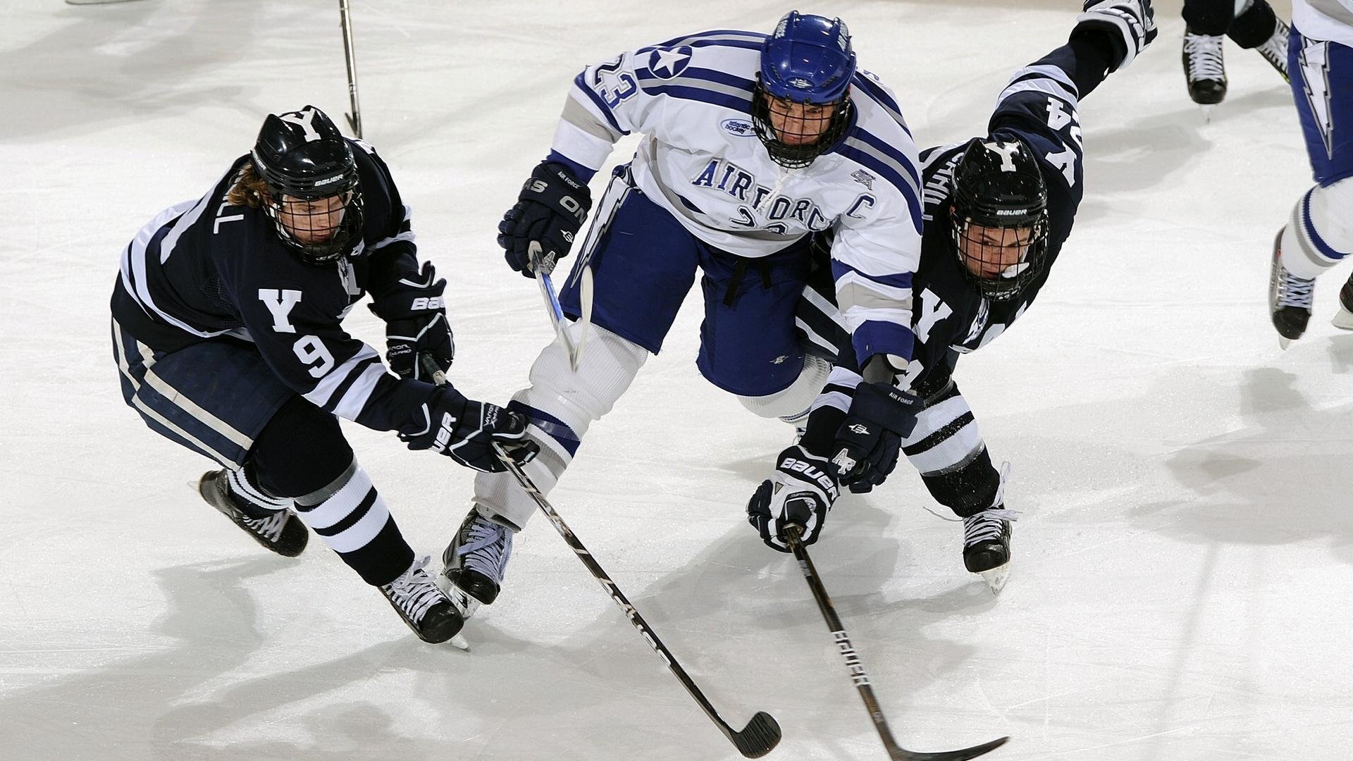 hth华体育官方入口-俄罗斯女冰挑战中国,亚洲女子冰球赛精彩对决上演,俄罗斯女子冰球队