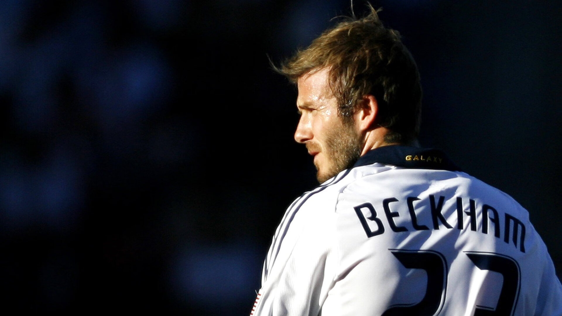 hth体育真人-大连英博逼平强大的申花,原因曝光,4人上榜,引发足球圈大讨论