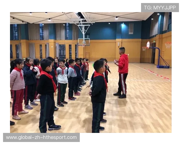 篮球训练直播课程上线受到家长好评,篮球授课视频 篮球训练直播课程上线受到家长好评,篮球授课视频