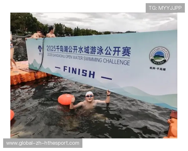 中国公开水域游泳斩获混合接力金牌，卓承齐男子10公里摘金，公开水域游泳冠军